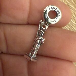 Pandora Silver Statue of Liberty Charm